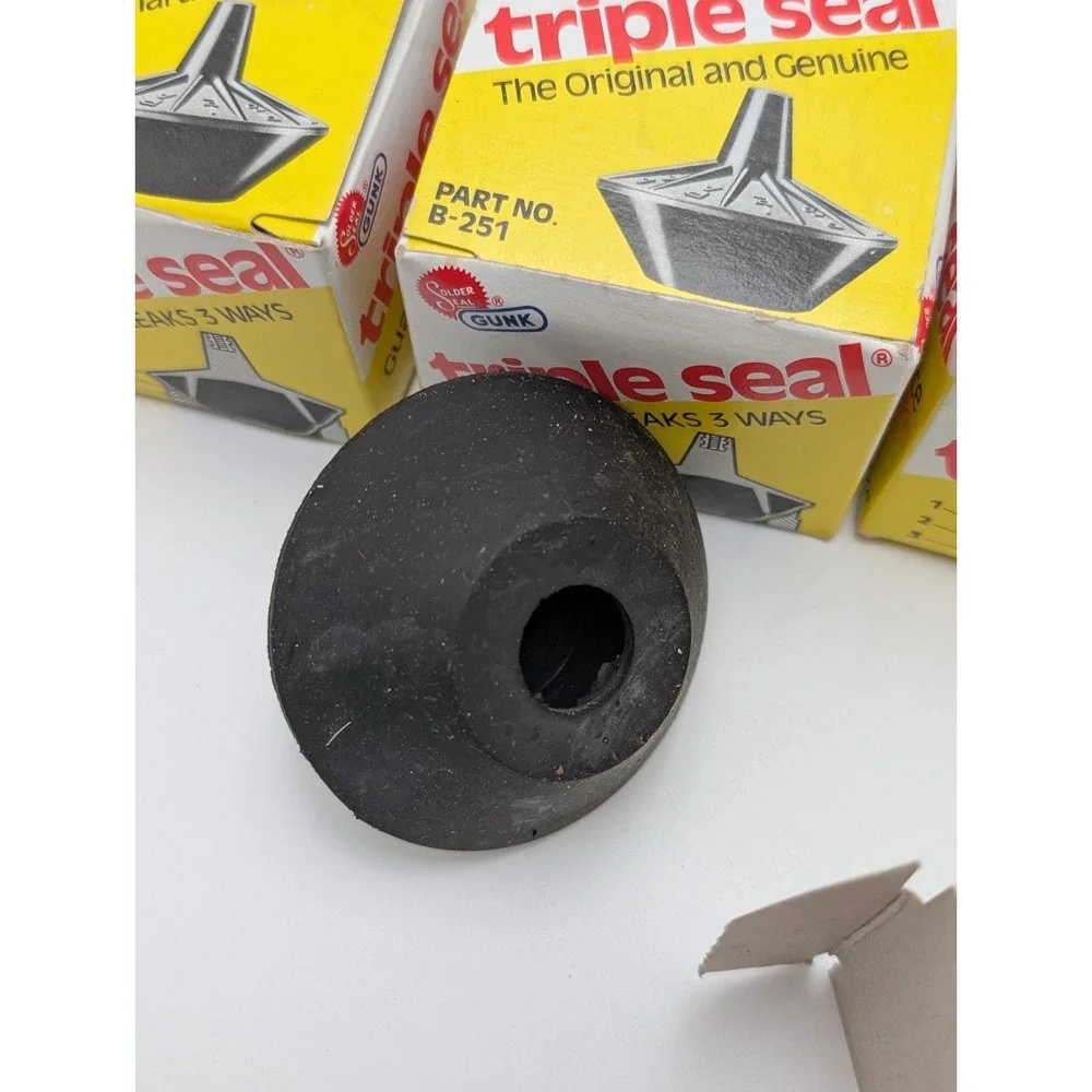 Lot of 4 Gunk Triple Seal B-252